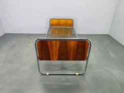 Lit en acier tubulaire Bauhaus avec panneaux en placage de noyer, années 1930