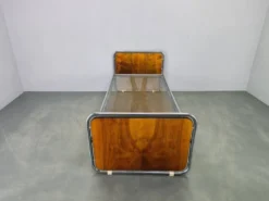 Lit en acier tubulaire Bauhaus avec panneaux en placage de noyer, années 1930