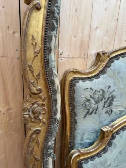 Lit en bois doré et sculpté de style Louis XV signé "Alice Courtois"