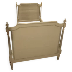 Lit en bois une place - époque Louis XVI