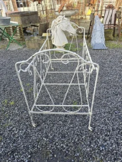 Lit enfant en fer forgé