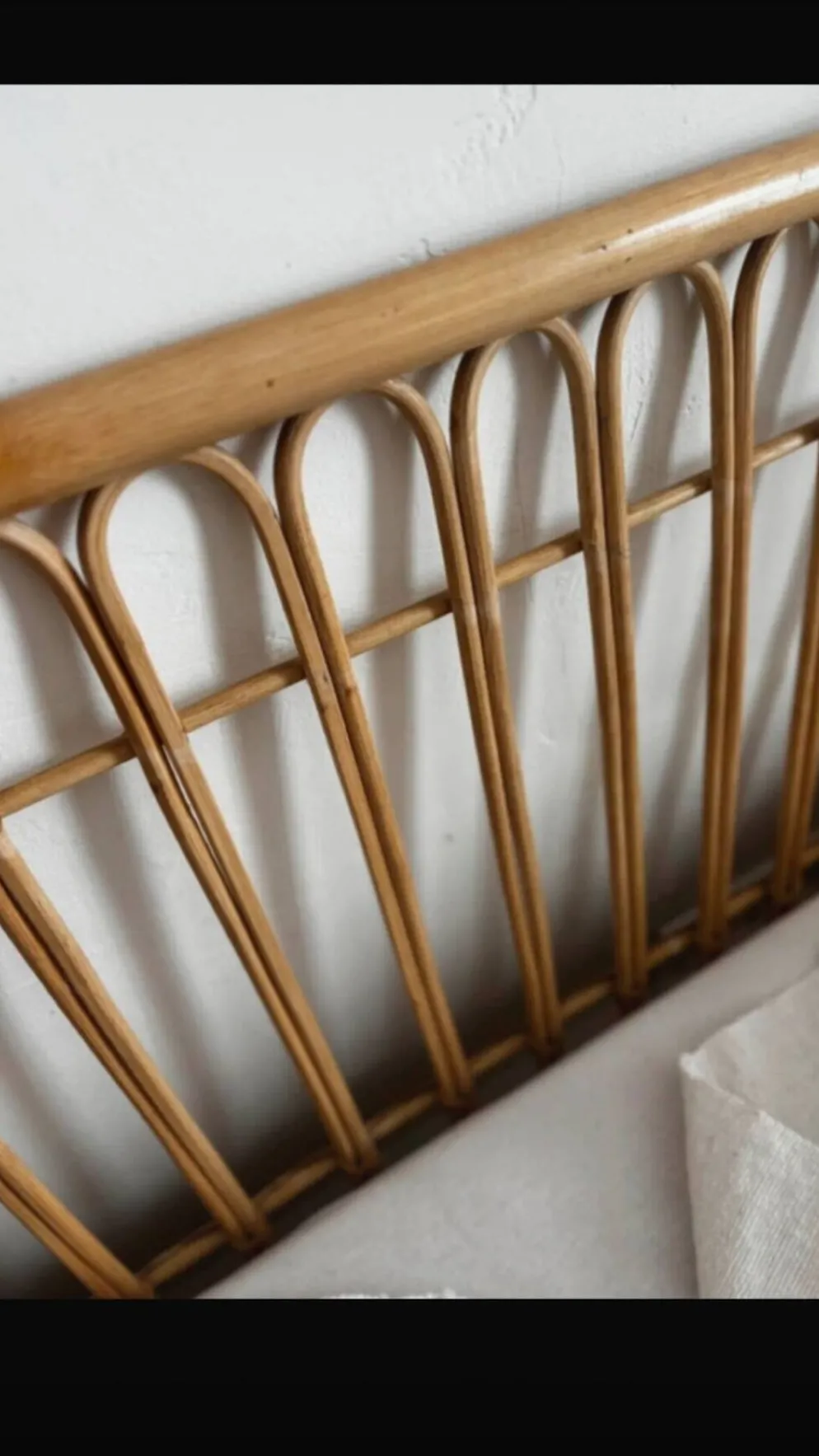 Lit enfant en rotin Saudaura fait main – matelas Zara Home inclus