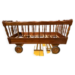 Lit enfant noyer vintage