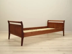 Lit en teck, design danois, années 1970, fabrication : Danemark