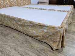 Lit électrique double exclusif 200 cm x 200 cm - Or vintage années 1970.