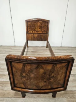 Lit simple Art Déco toscan des années 1940 en racine de bruyère.