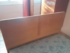 Lit vintage en bois 120 cm – années 50/60 – esprit moderniste