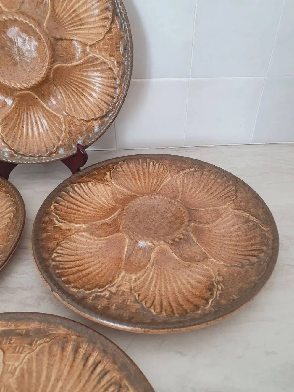 Longchamp / Assiettes à huîtres, coquillages, belons, fruits de mer, c