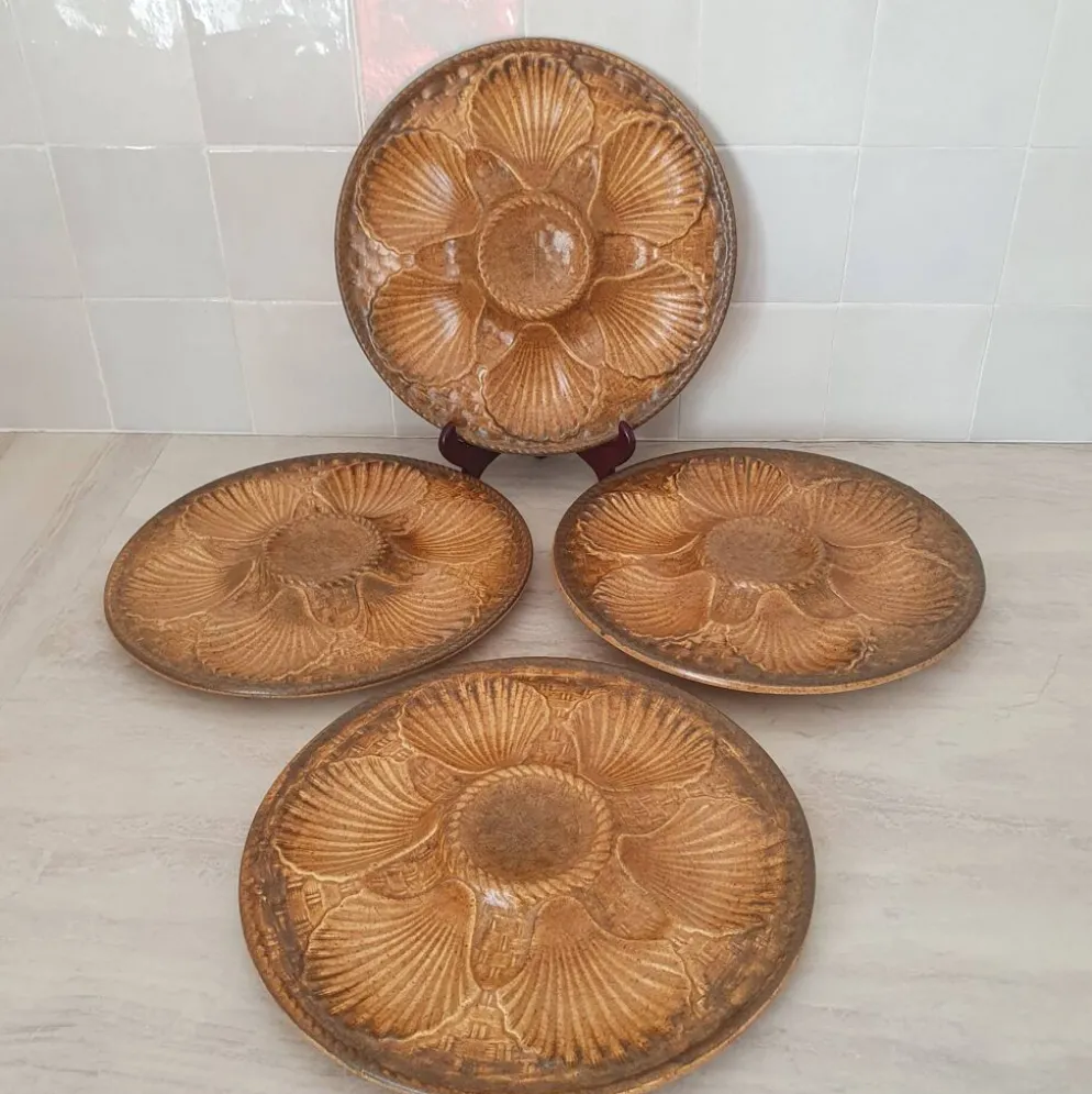 Longchamp / Assiettes à huîtres, coquillages, belons, fruits de mer, c