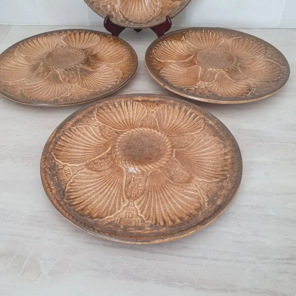Longchamp / Assiettes à huîtres, coquillages, belons, fruits de mer, c