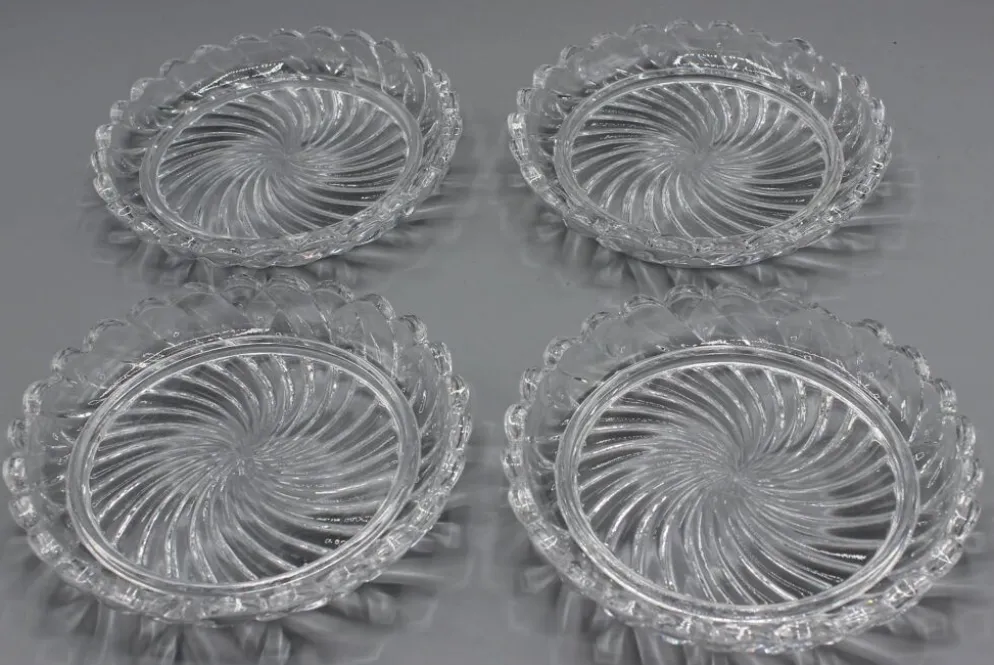 Lot 4 anciens dessous de carafe bouteille baccarat modele bambou tors