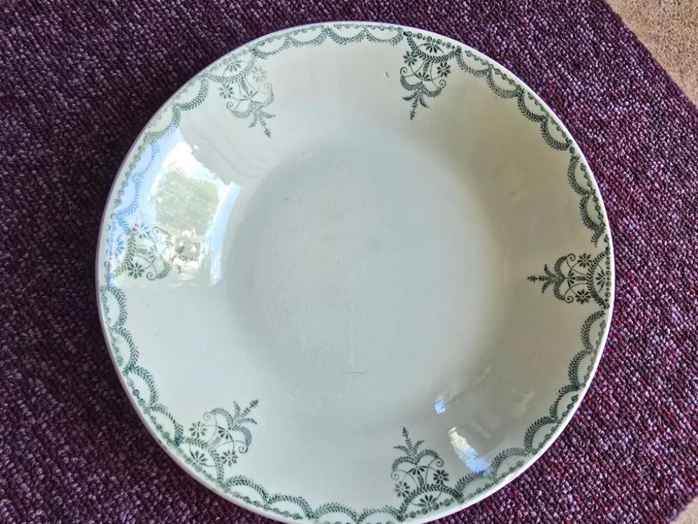 Lot 8 assiettes Moulin des Loups frise verte