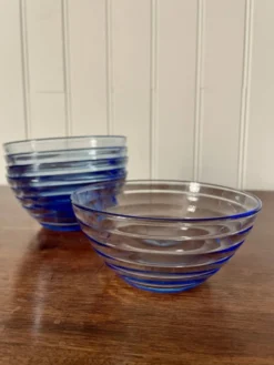 Lot 5 bols en verre bleu Bormioli Rocco