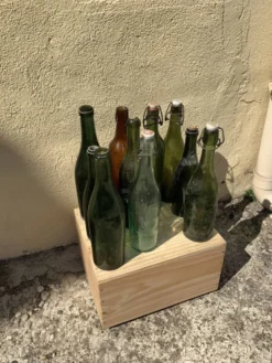 Lot 10 bouteilles anciennes en verre soufflé déco bistro bar vin limonade biere