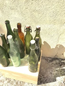 Lot 10 bouteilles anciennes en verre soufflé déco bistro bar vin limonade biere