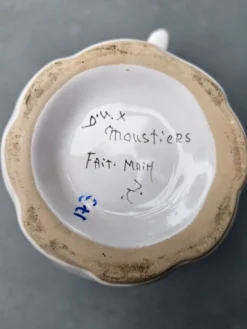 lot carafe, théière, pot à lait Moustiers fait main