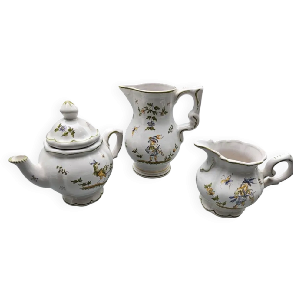 lot carafe, théière, pot à lait Moustiers fait main