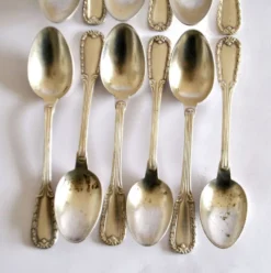 Lot 12 cuillères à café en métal argenté classique 1900 Orfèvre BOULENGER