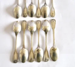 Lot 12 cuillères à café en métal argenté classique 1900 Orfèvre BOULENGER