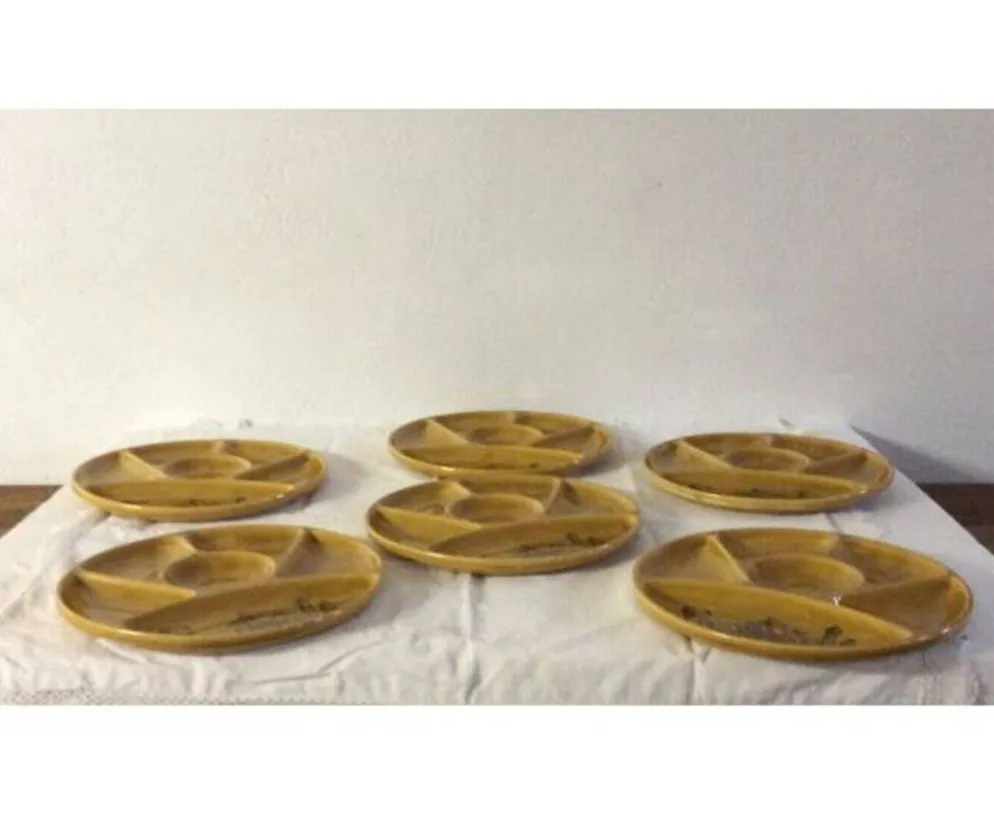 Lot d'assiettes à coquillages