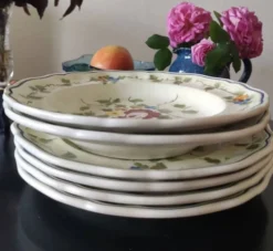 Lot d'assiettes Longchamp