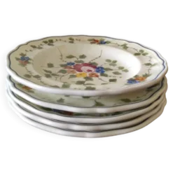 Lot d'assiettes Longchamp