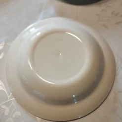 Lot de 4 anciennes assiettes creuses en porcelaine oxford décor bleu - motifs: fruits et fleurs