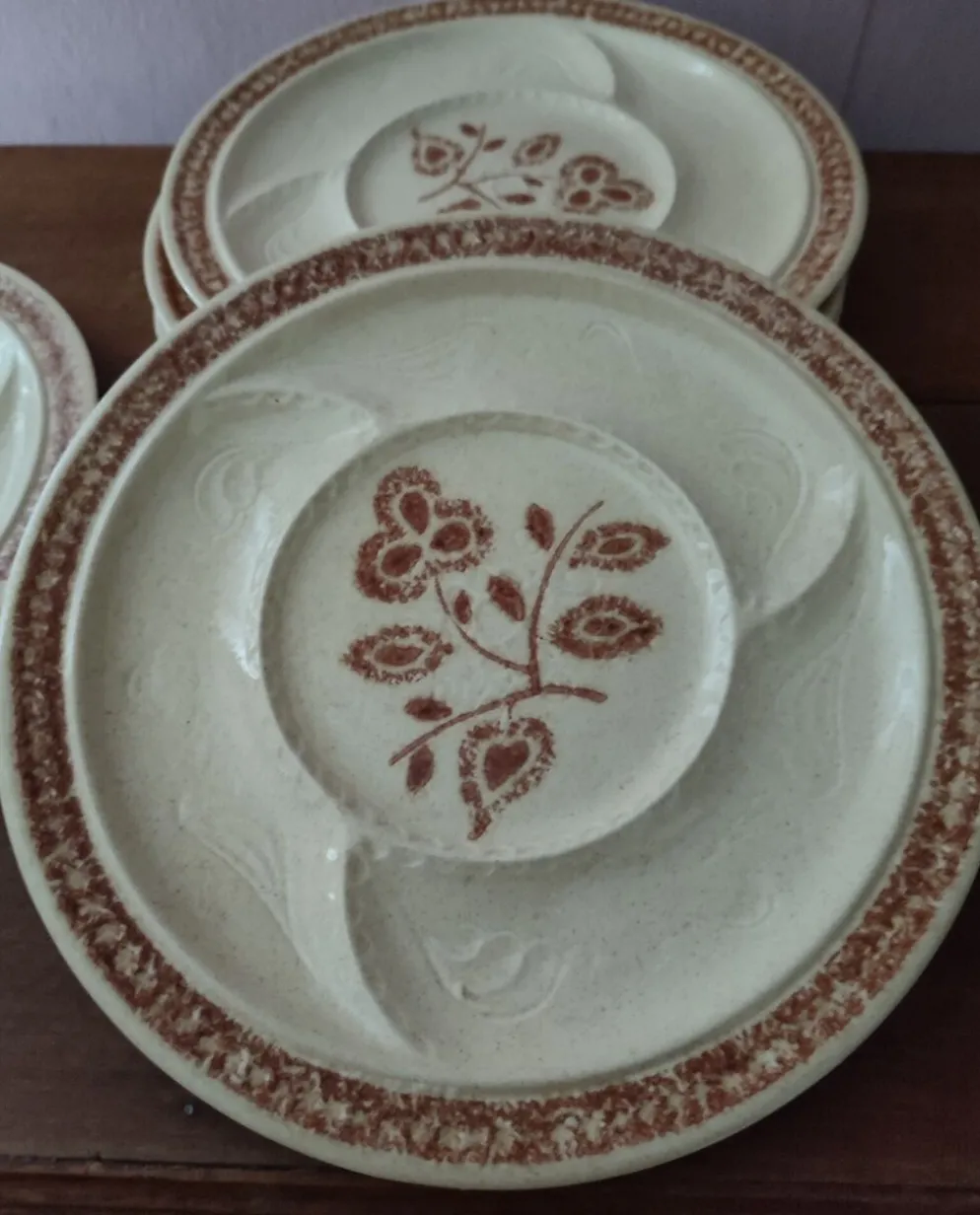 Lot de 6 anciennes assiettes à fondue