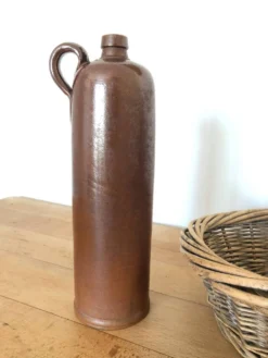 Lot de 5 anciennes bouteilles en grès émaillé