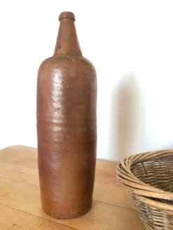 Lot de 5 anciennes bouteilles en grès émaillé