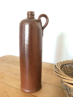 Lot de 5 anciennes bouteilles en grès émaillé