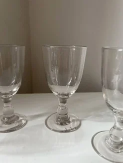 Lot de 6 anciens verres ballon de bistrot à pied XIX