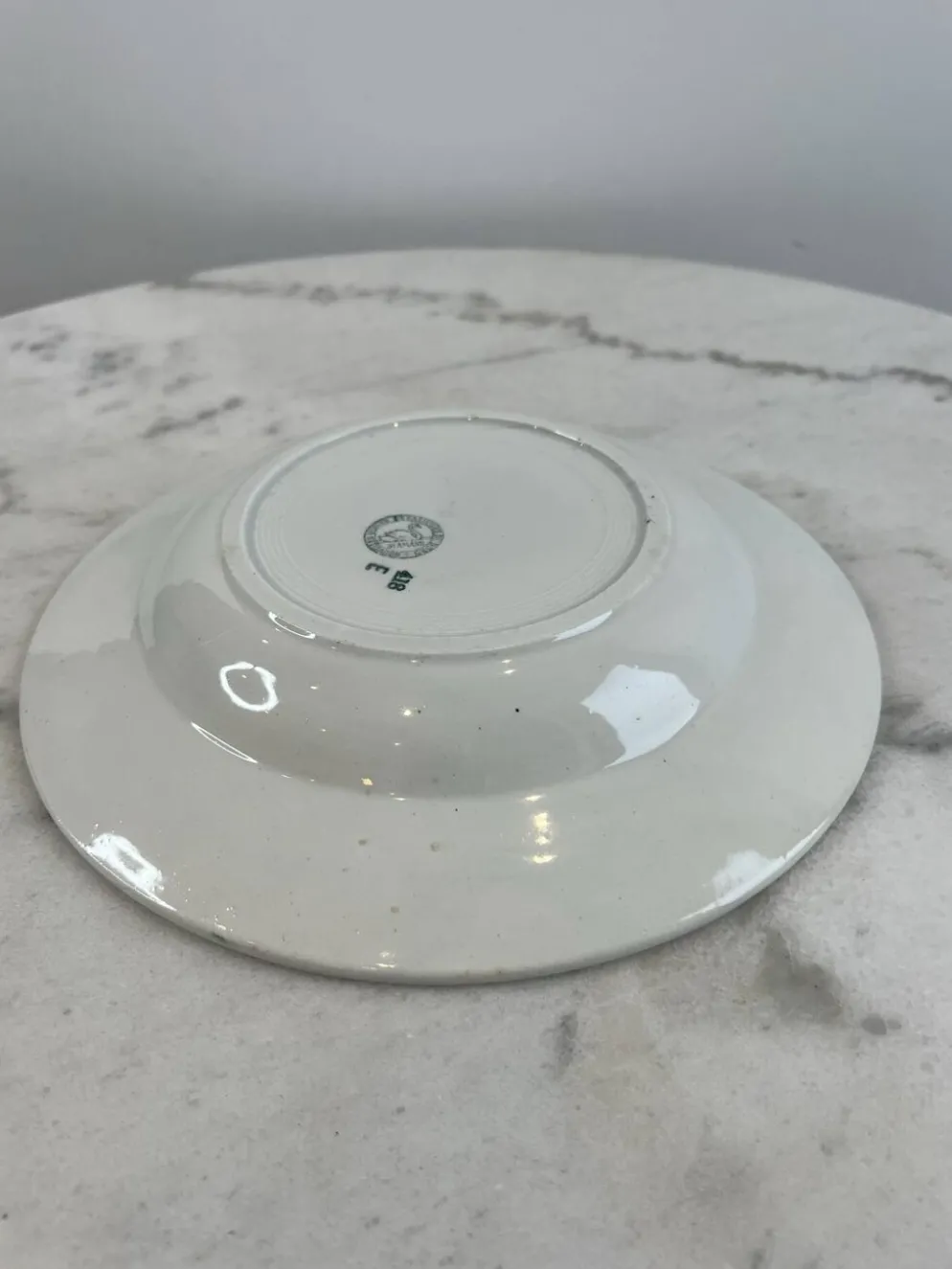 Lot de 7 assiette creuses en faïence,décor frise verte