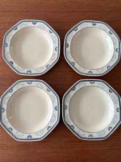 Lot de 4 assiette creuses Longchamp octogonal motif lotus
