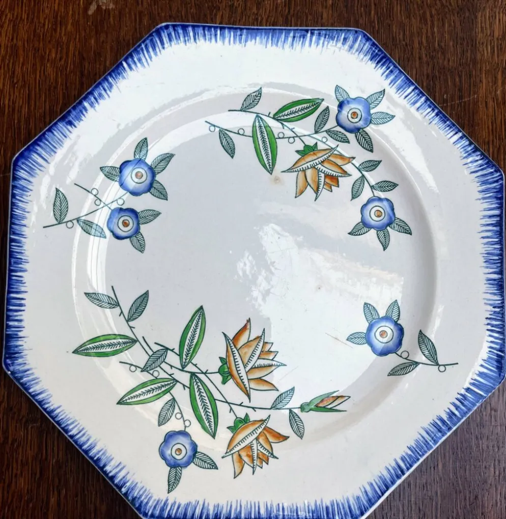 Lot de 6 assiettes anciennes octogonales Longwy – Vieux Longwy