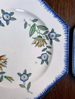 Lot de 6 assiettes anciennes octogonales Longwy – Vieux Longwy