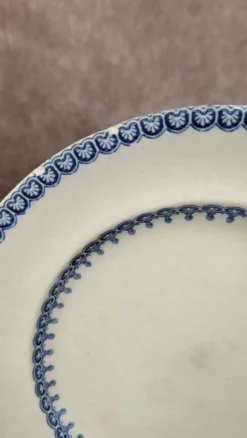 Lot de 4 assiettes anglaises anciennes – modèle Etruscan Border