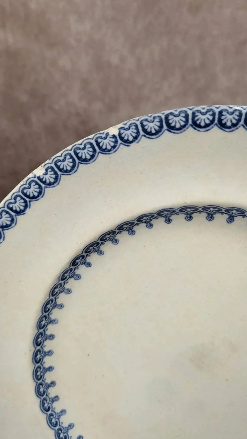 Lot de 4 assiettes anglaises anciennes – modèle Etruscan Border