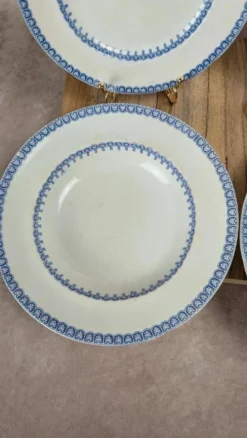 Lot de 4 assiettes anglaises anciennes – modèle Etruscan Border