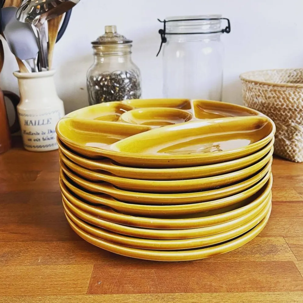 Lot de 9 assiettes à compartiments Gien