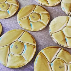 Lot de 9 assiettes à compartiments Gien