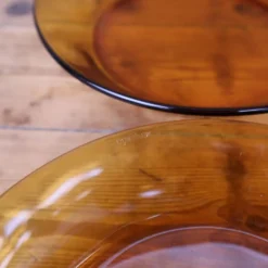 Lot de 7 assiettes creuses ambrées Duralex