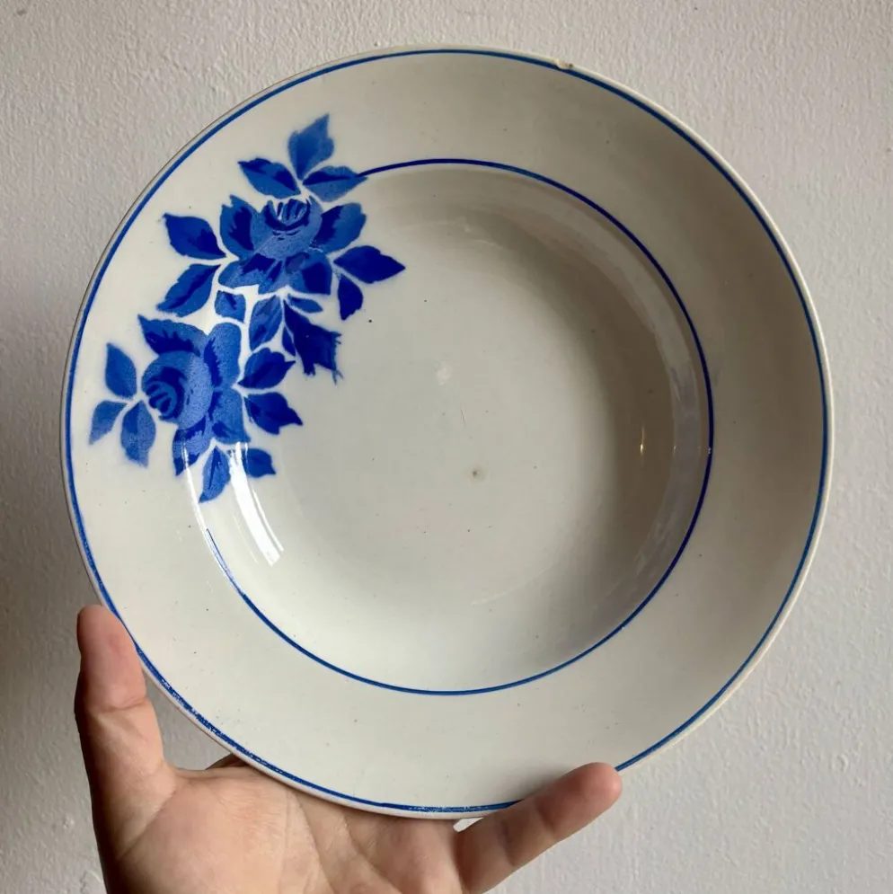 lot de 8 assiettes creuses anciennes dépareillées (L5)