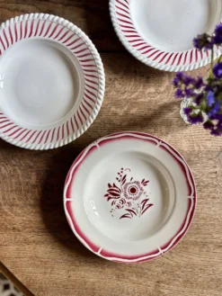 Lot de 6 assiettes creuses anciennes dépareillées (L4)
