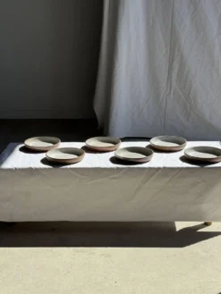 Lot de 6 assiettes creuses artisanales en céramique émaillée beige D19,5 H4