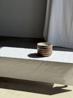 Lot de 6 assiettes creuses artisanales en céramique émaillée beige D19,5 H4