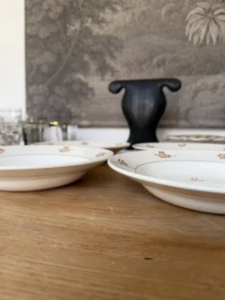 Lot de 4 assiettes creuses en céramique