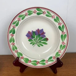 Lot de 2 assiettes creuses Sarreguemines opaque, 1875-1900