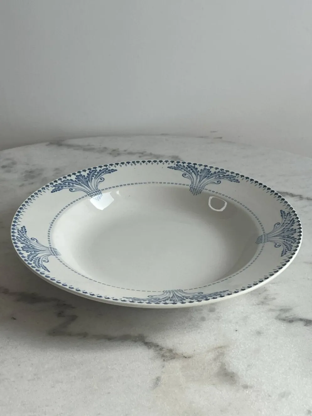 Lot de 12 assiettes creuses Service Windsor Creil et Montereau
