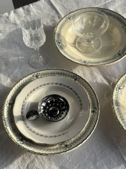 Lot de 4 assiettes creuses vintage en faïence décor bleu Boulenger & Cie D2